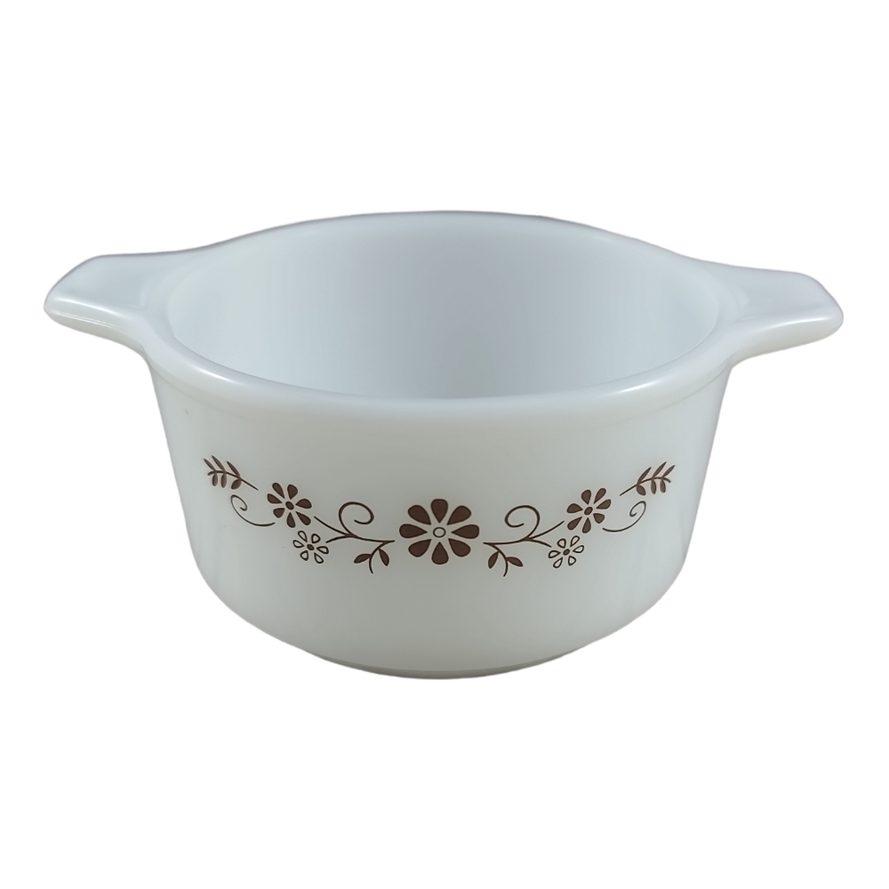 𝅺mcm Dynaware Pyr-o-Rey Termocrisa Brown Daisy Milk Glass Ovenware Casserole